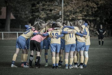 Bild 2100 - wBJ MSG Steinhorst-Krummesse - VfL Pinneberg : Ergebnis: 2:0